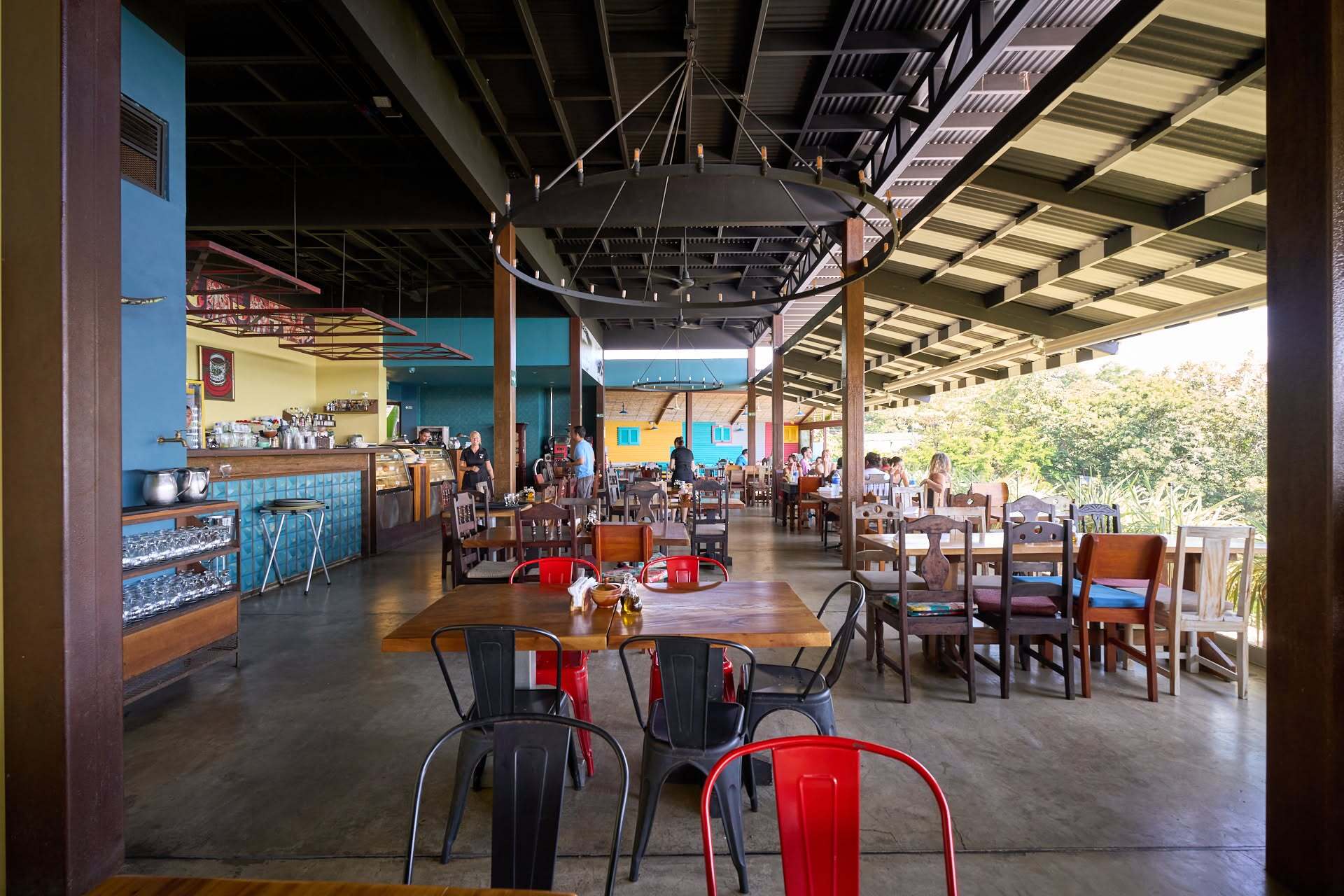 Emilio's Café