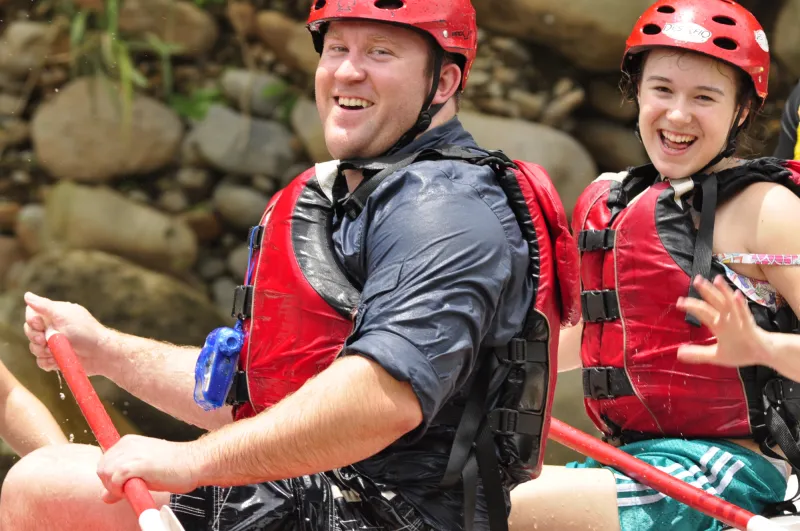 Family Rafting Trips At La Fortuna