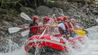 Rafting and Rappelling in La Fortuna: For the Ultimate Adrenaline Junkie