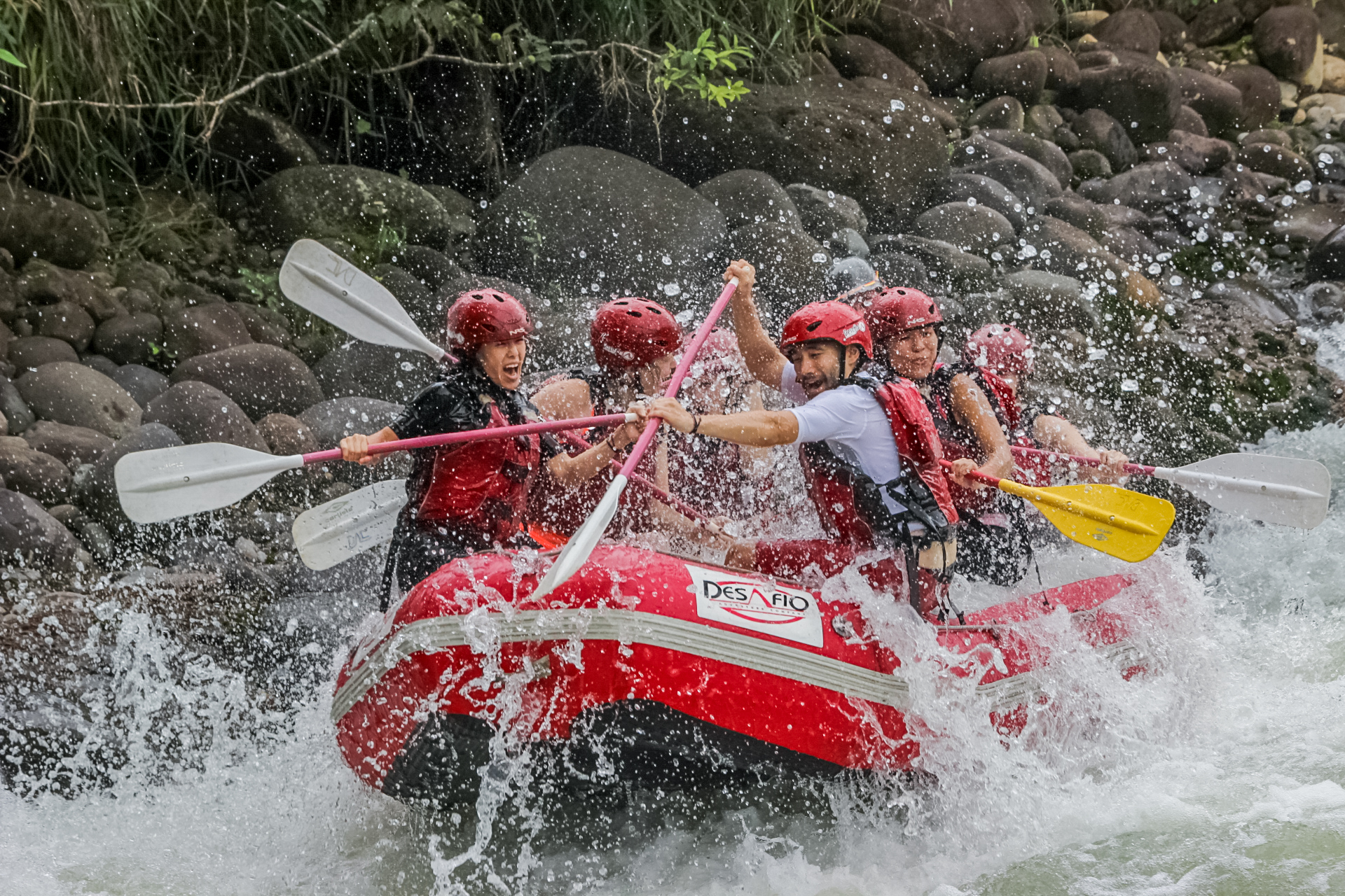 Rafting and Rappelling in La Fortuna: For the Ultimate Adrenaline Junkie